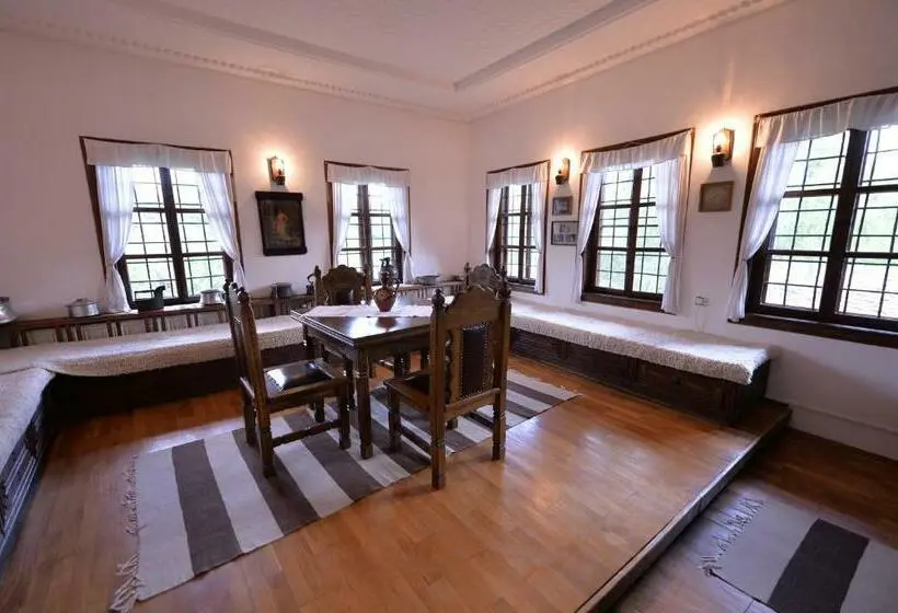 Sviitti, Arbanashki Han Hotelcomplex
