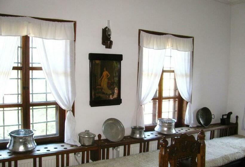 스위트, Arbanashki Han Hotelcomplex