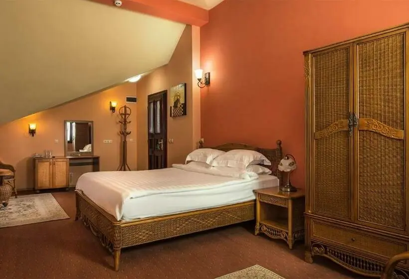 スタンダードスタジオ, Boutique & Spa Hotel Heaven