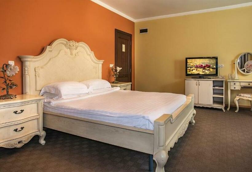 标准间带漩涡浴缸, Boutique & Spa Hotel Heaven