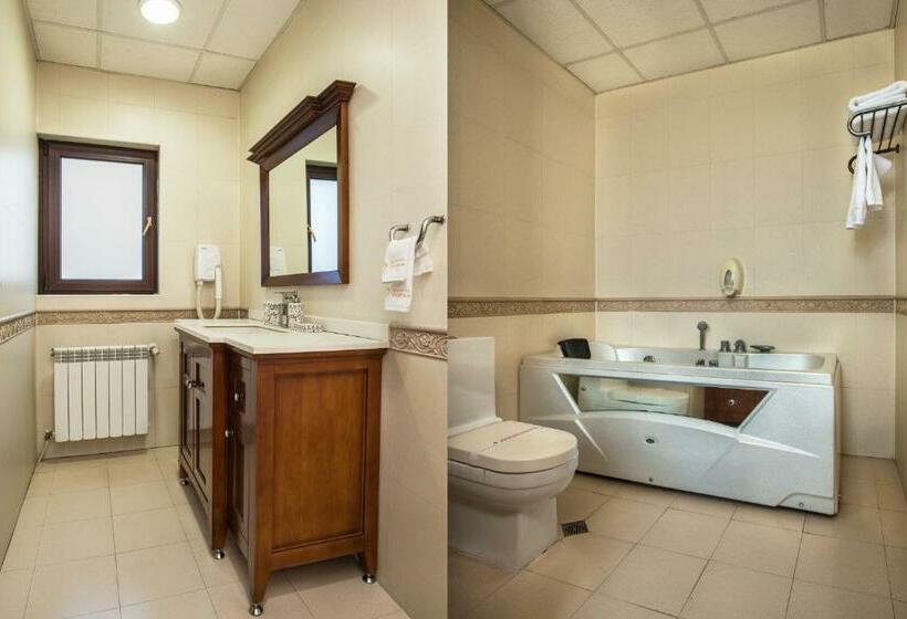 标准间带漩涡浴缸, Boutique & Spa Hotel Heaven