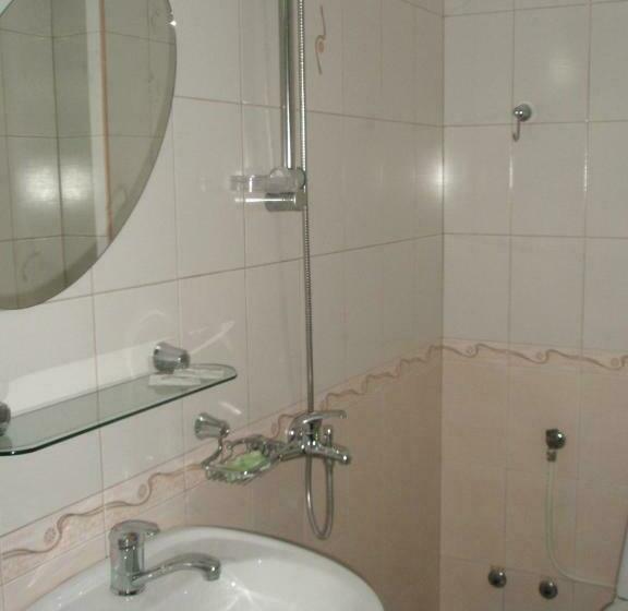 标准间, Guest House Skabrin