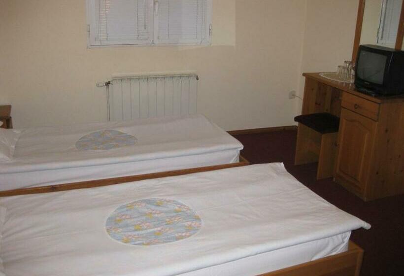 غرفة قياسية, Niko