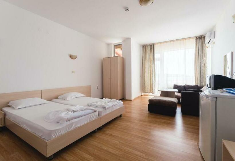 سوییت با چشمانداز دریا, Plovdiv