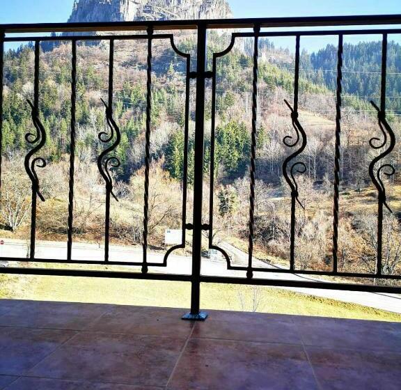 חדר סטנדרט, Ribkata Family