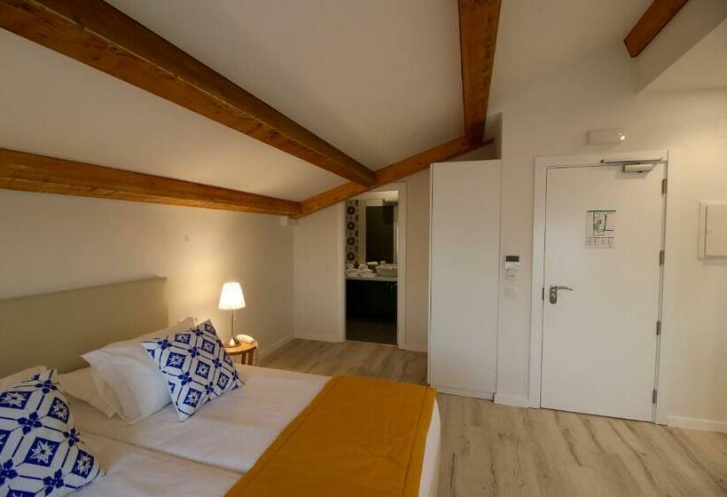 اتاق سوپریور, Riverside Alfama