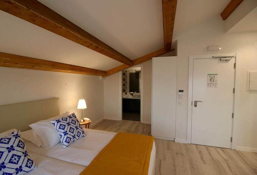 Quarto Superior, Riverside Alfama