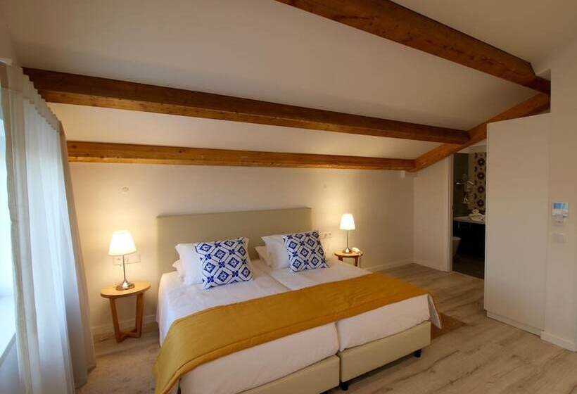 اتاق سوپریور, Riverside Alfama