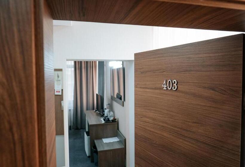 חדר קומפורט, Tundzha   Renovated!