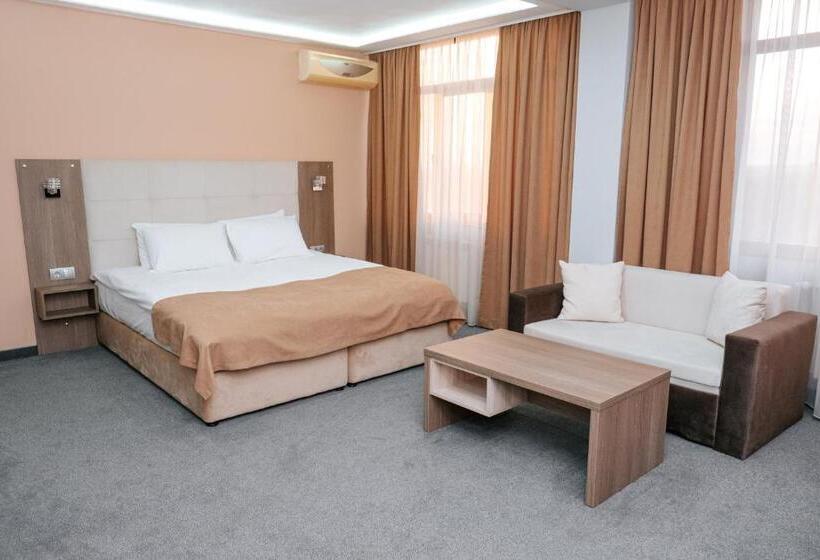 חדר קומפורט, Tundzha   Renovated!