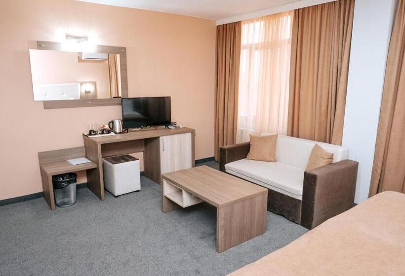 חדר קומפורט, Tundzha   Renovated!