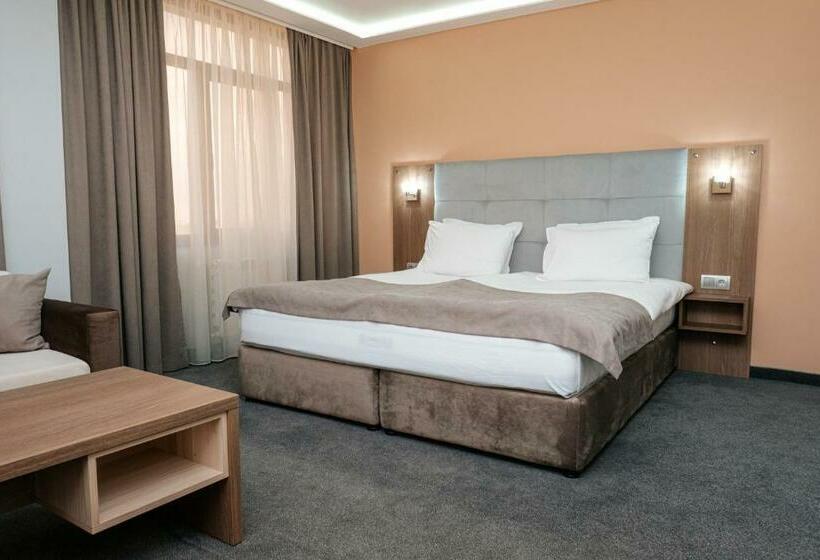 舒适型房间, Tundzha   Renovated!