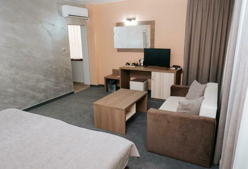 חדר קומפורט, Tundzha   Renovated!