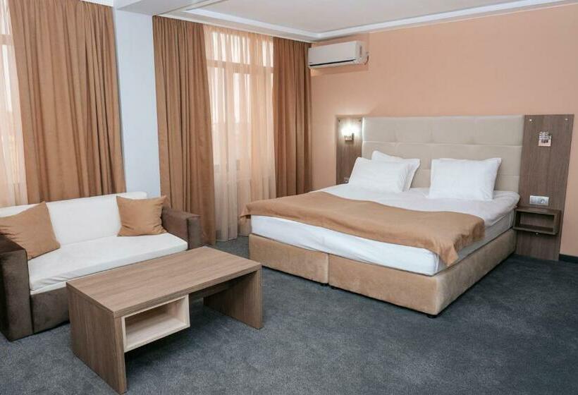 舒适型房间, Tundzha   Renovated!