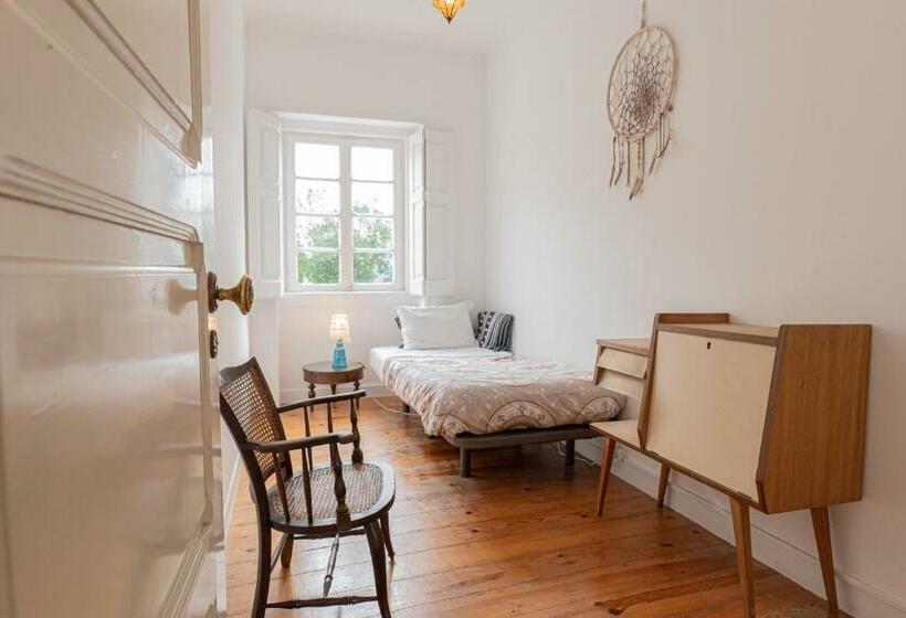 اتاق استاندارد یک تخته با سرویس بهداشتی مشترک, Olive3 Ericeira