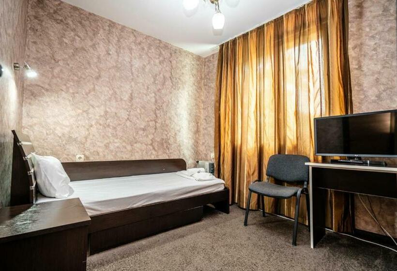 Люкс с Балконом, Perun Hotel Sandanski