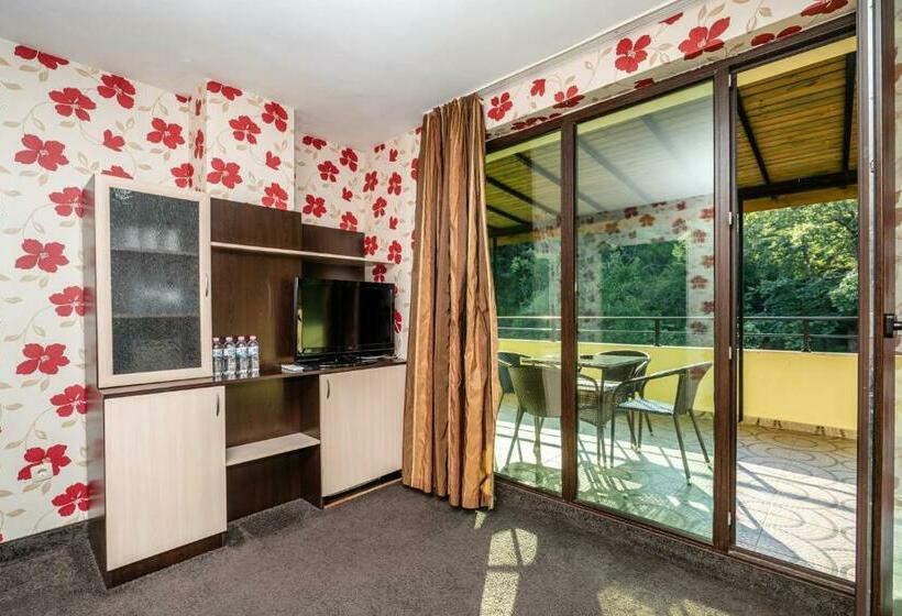 패밀리 스위트, Perun Hotel Sandanski