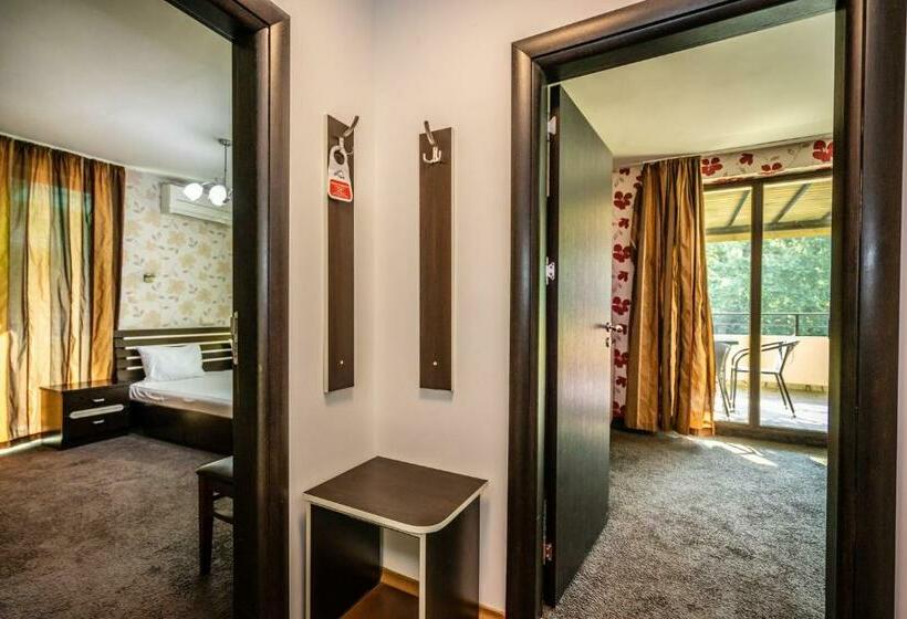 סוויטה משפחתית, Perun Hotel Sandanski