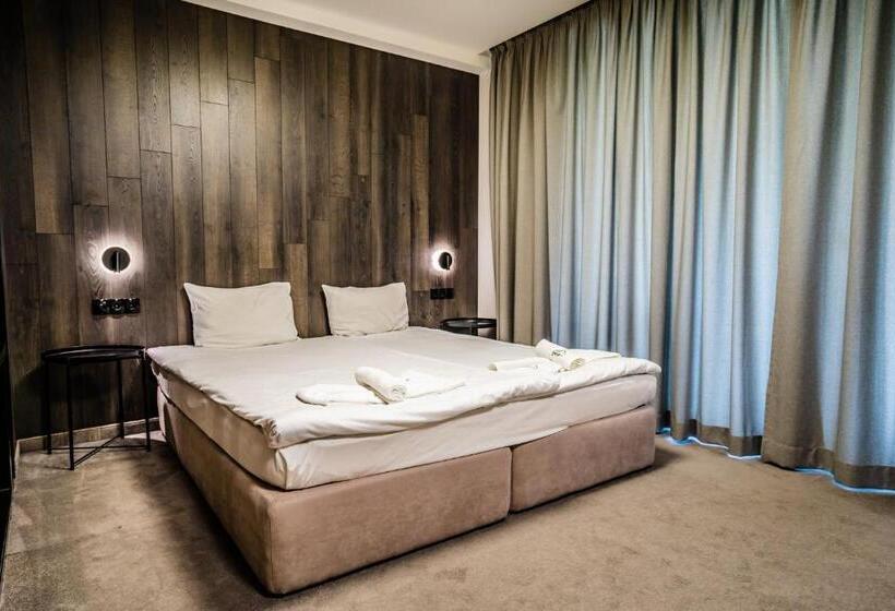 חדר דלוקס עם מרפסת, Perun Hotel Sandanski
