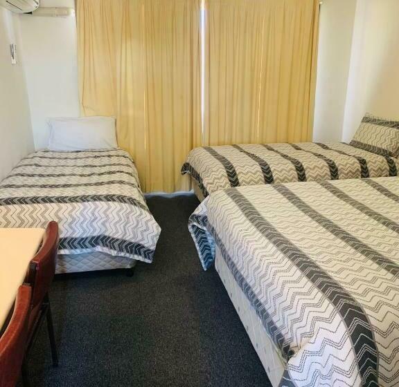 غرفة عائلية متصلة, Anna Bella Motel Glen Innes