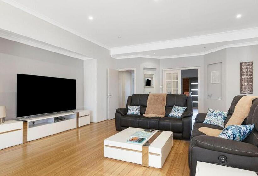 스탠다드 룸 킹사이즈 침대, Baudins Of Busselton Bed And Breakfast   Adults Only