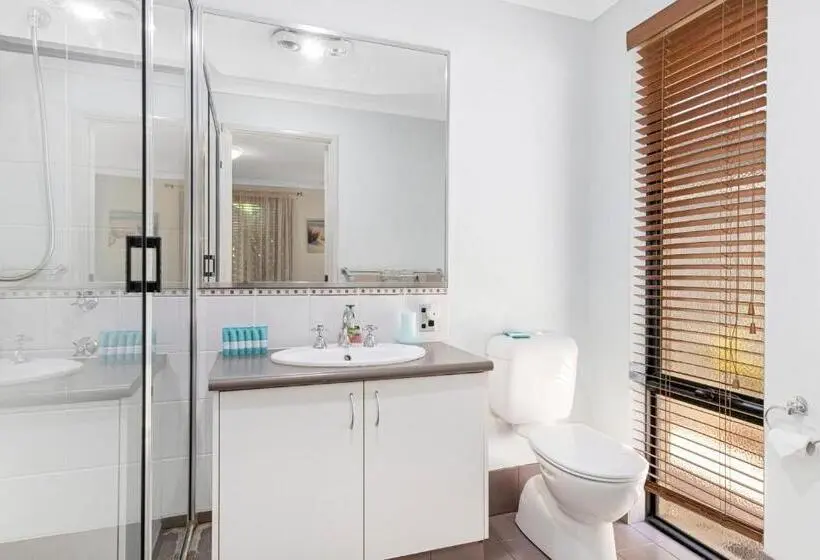 デラックスルーム, Baudins Of Busselton Bed And Breakfast   Adults Only