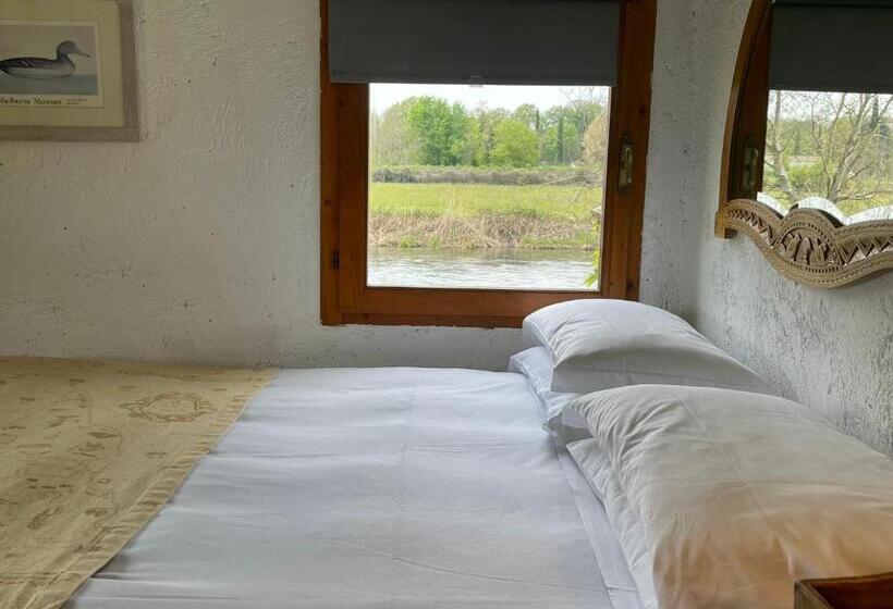 Номер Стандарт Вид на Сад, La Finestra Sul Fiume