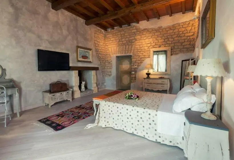 スイート, La Meridiana Relais