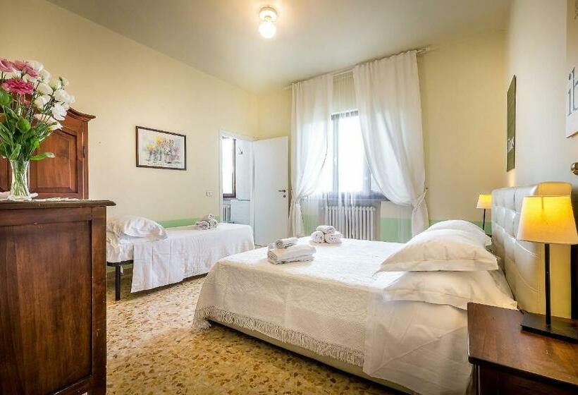 חדר סטנדרט לשלושה, Locanda Il Fornello