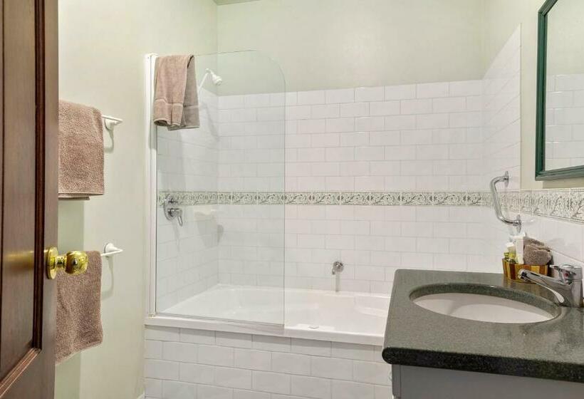 Номер Стандарт Вид на Сад, Orana House