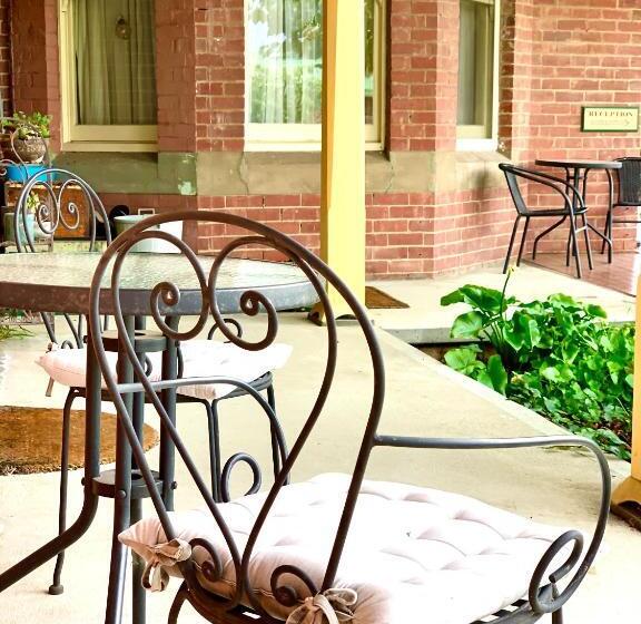 Номер Стандарт Вид на Сад, Orana House