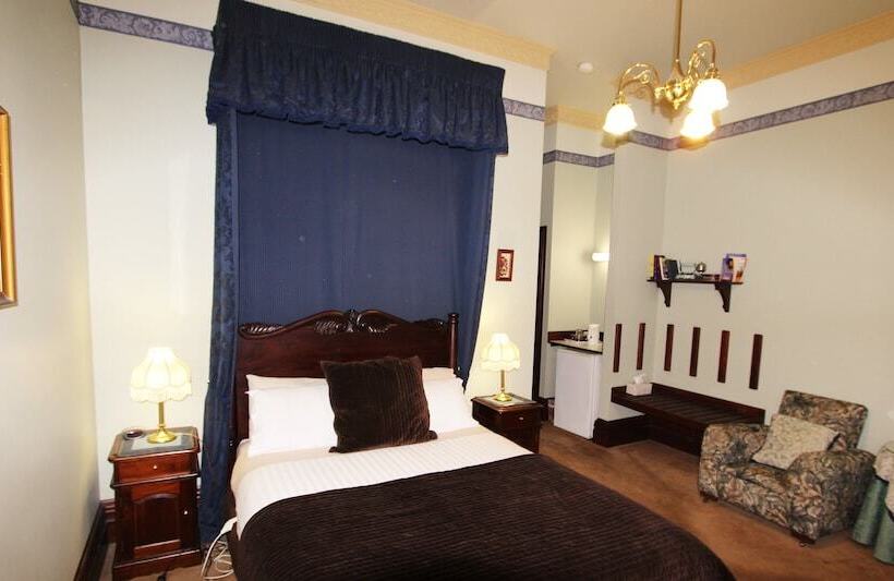 Номер Deluxe Кровать Куин, Orana House