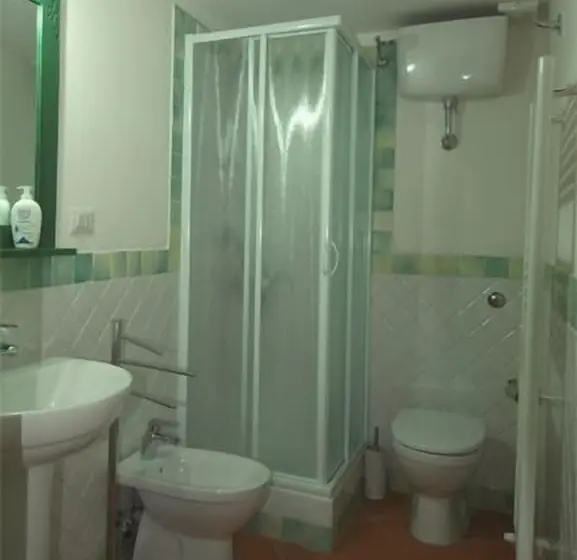 スタンダードルーム, Bed And Breakfast Via Della Piazza