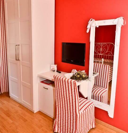 اتاق اکونومی, Vieniaroma