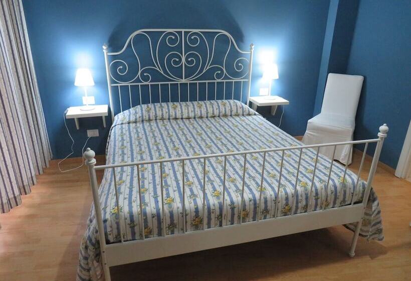 اتاق اکونومی, Vieniaroma