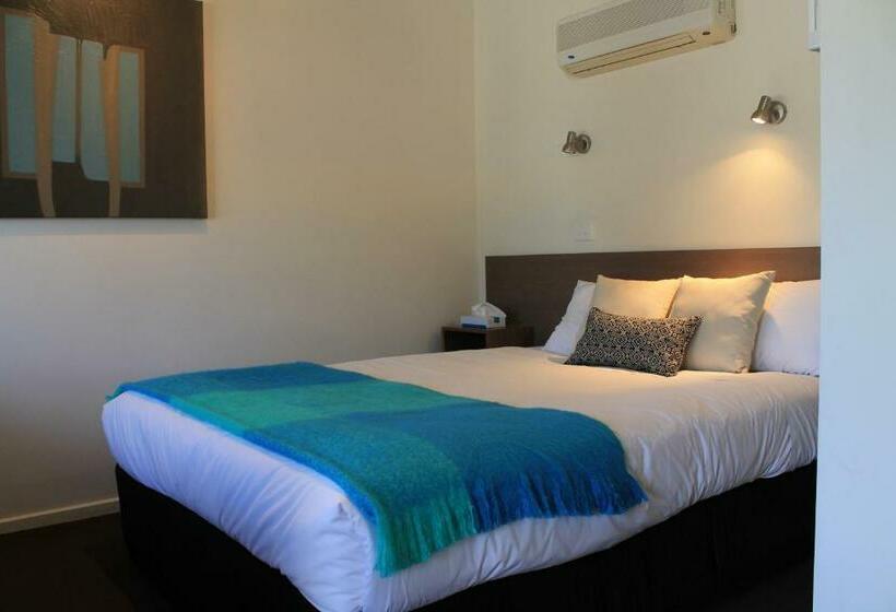 Quarto Estandar, Chalambar Motel