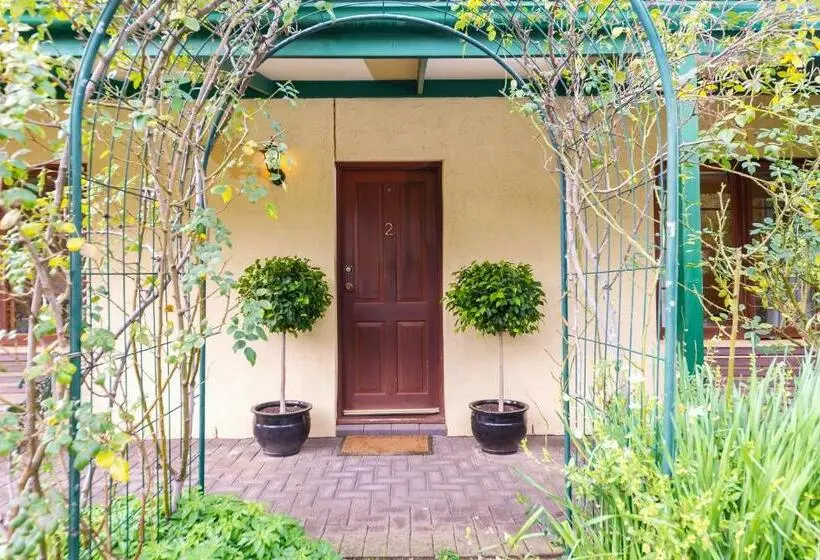 Talo 1 Makuuhuone, Country Pleasures Bed And Breakfast