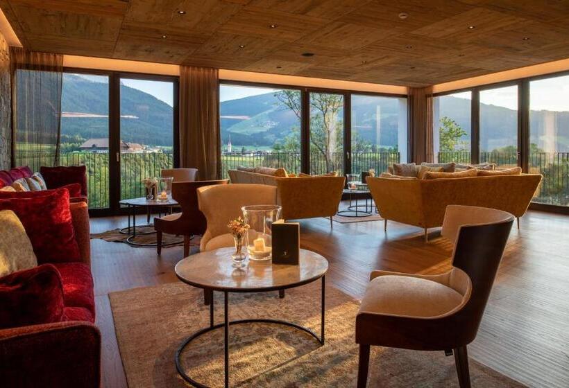 Люкс, Historic Hotel Alte Goste