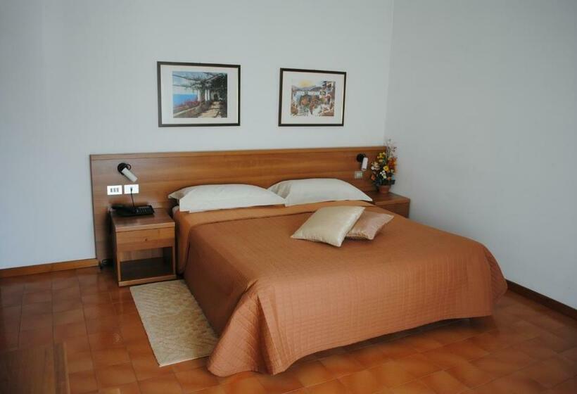 스탠다드 룸, Albergo Da Mario