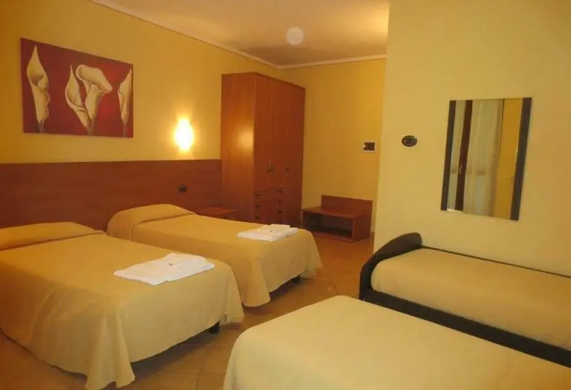 スタンダード４人部屋, Albergo Dei Pescatori