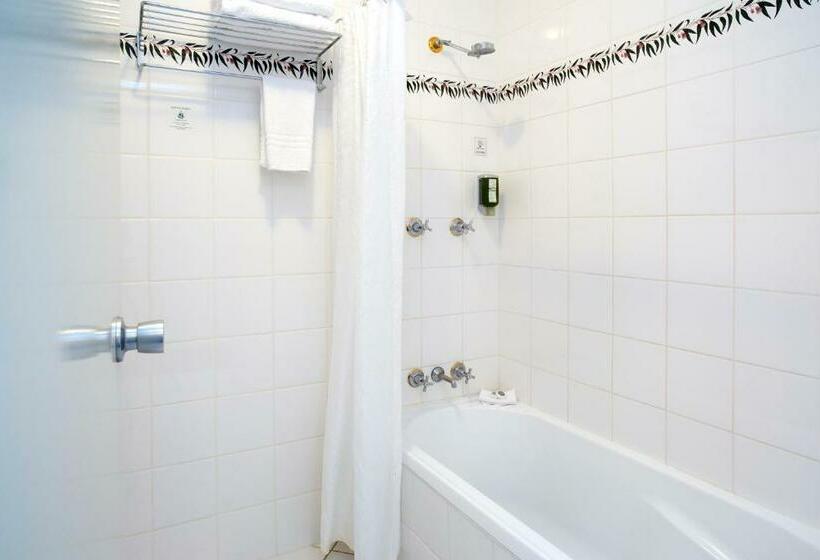 غرفة ديلوكس, Alpha Hotel Canberra