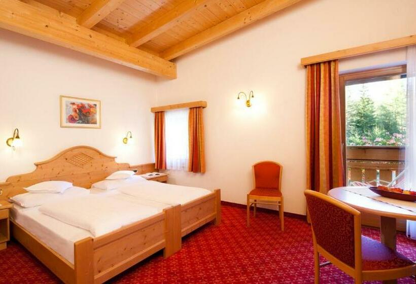 חדר קומפורט, Des Alpes