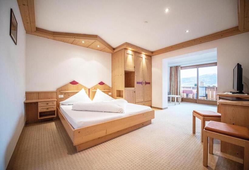 带观景的高级间, Gasthof Teiser Stern