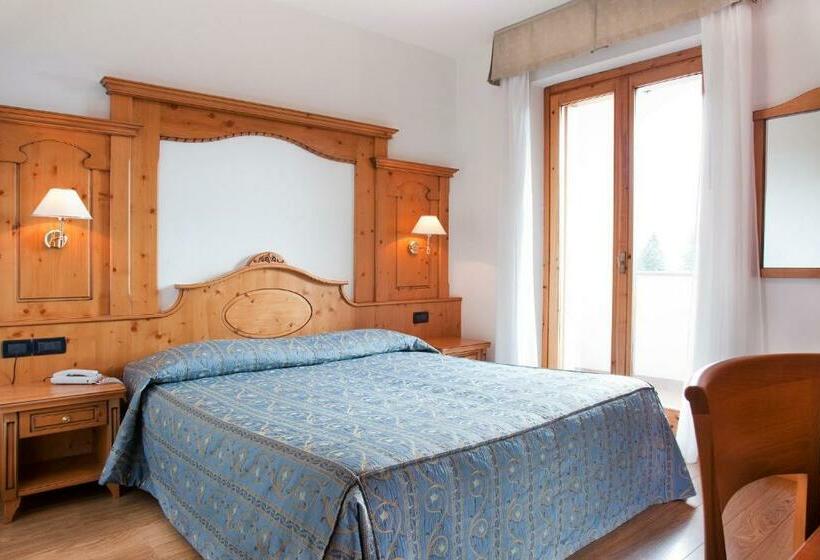 חדר משפחתי, Jolanda