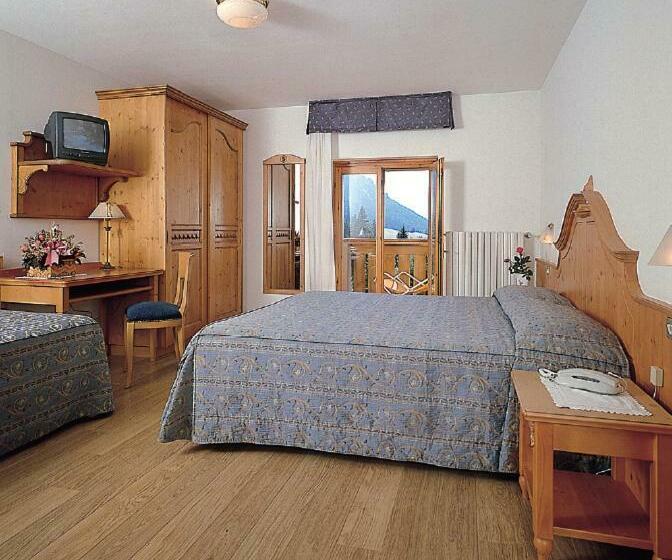 חדר משפחתי, Jolanda