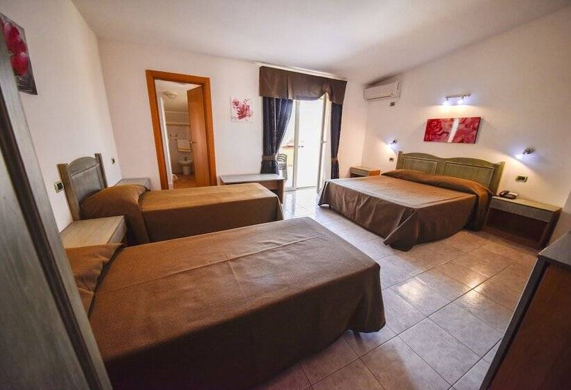 4인용 스탠다드 룸, La Villa