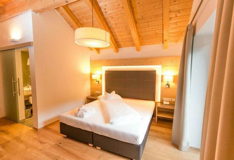 Номер Стандарт, Moseralm Dolomiti Spa Resort