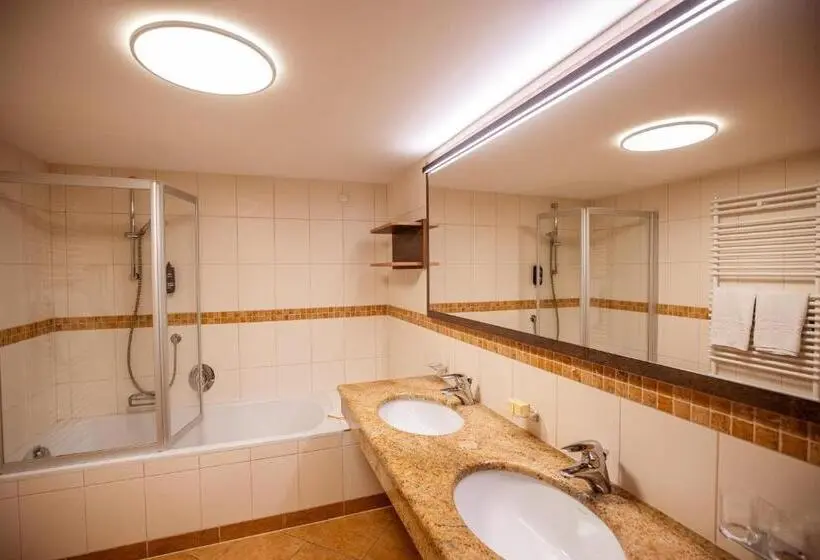 Perhehuone, Moseralm Dolomiti Spa Resort