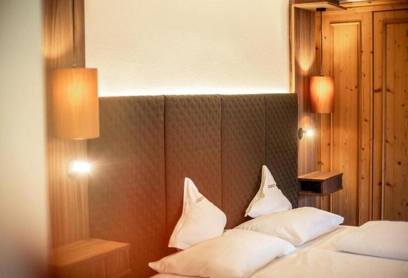 Номер Комфорт, Moseralm Dolomiti Spa Resort