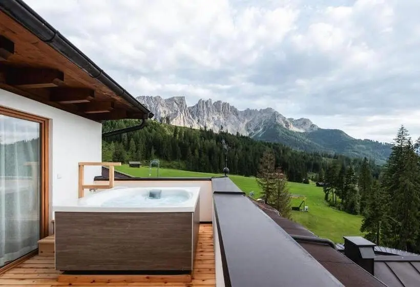 Sviitti King-vuode, Moseralm Dolomiti Spa Resort